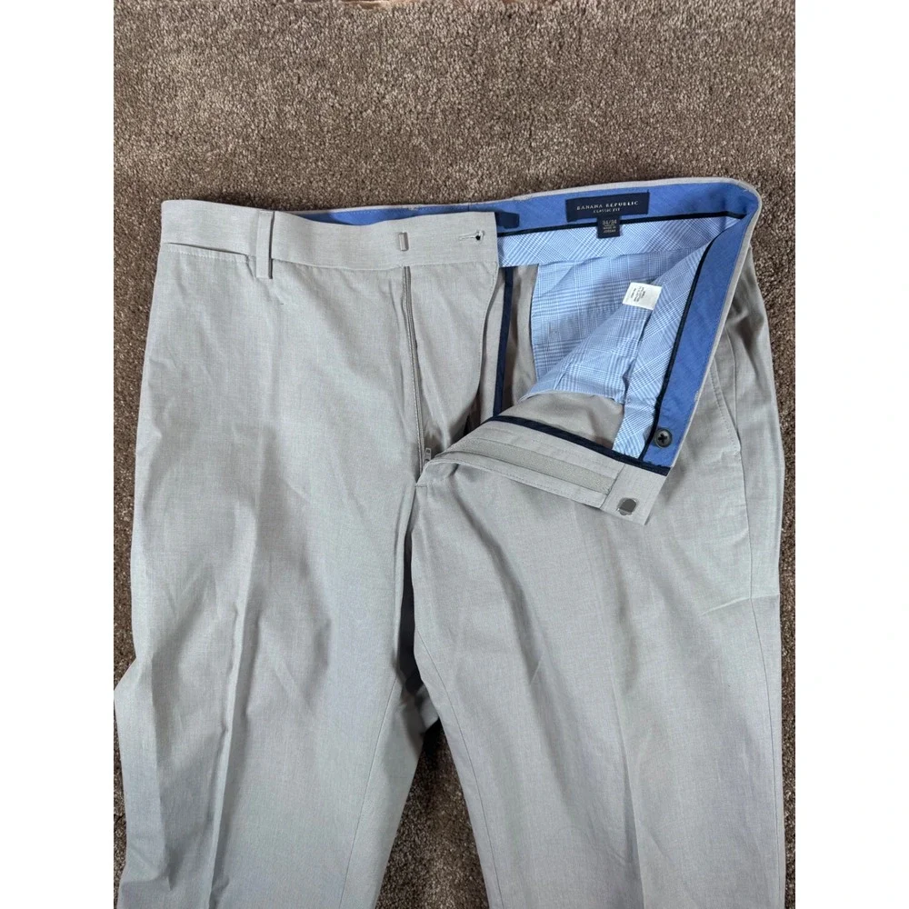 Banana Republic Classic Fit Light Gray Dress Pants‎ Men's Size 34x34